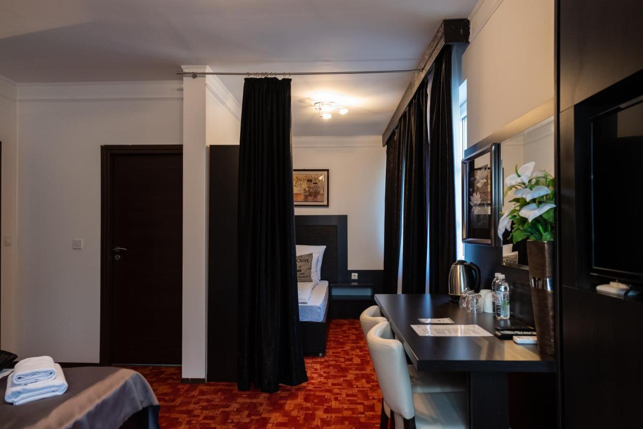 Como A Casa Apartments - Free Parking Sarajevo Exterior photo